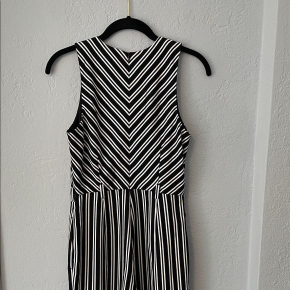 Banana Republic Black & White Striped Jumpsuit - Picture 4 of 10
